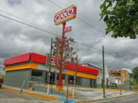 /album/tiendas-oxxo/oxxo-los-almendros-jpg/
